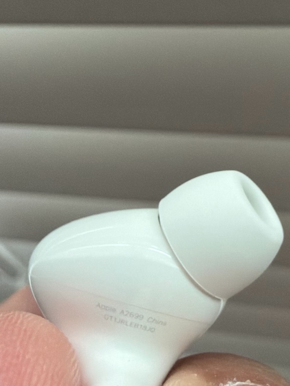 Apple AirPods Pro 2nd Generation - Picture 16 of 17